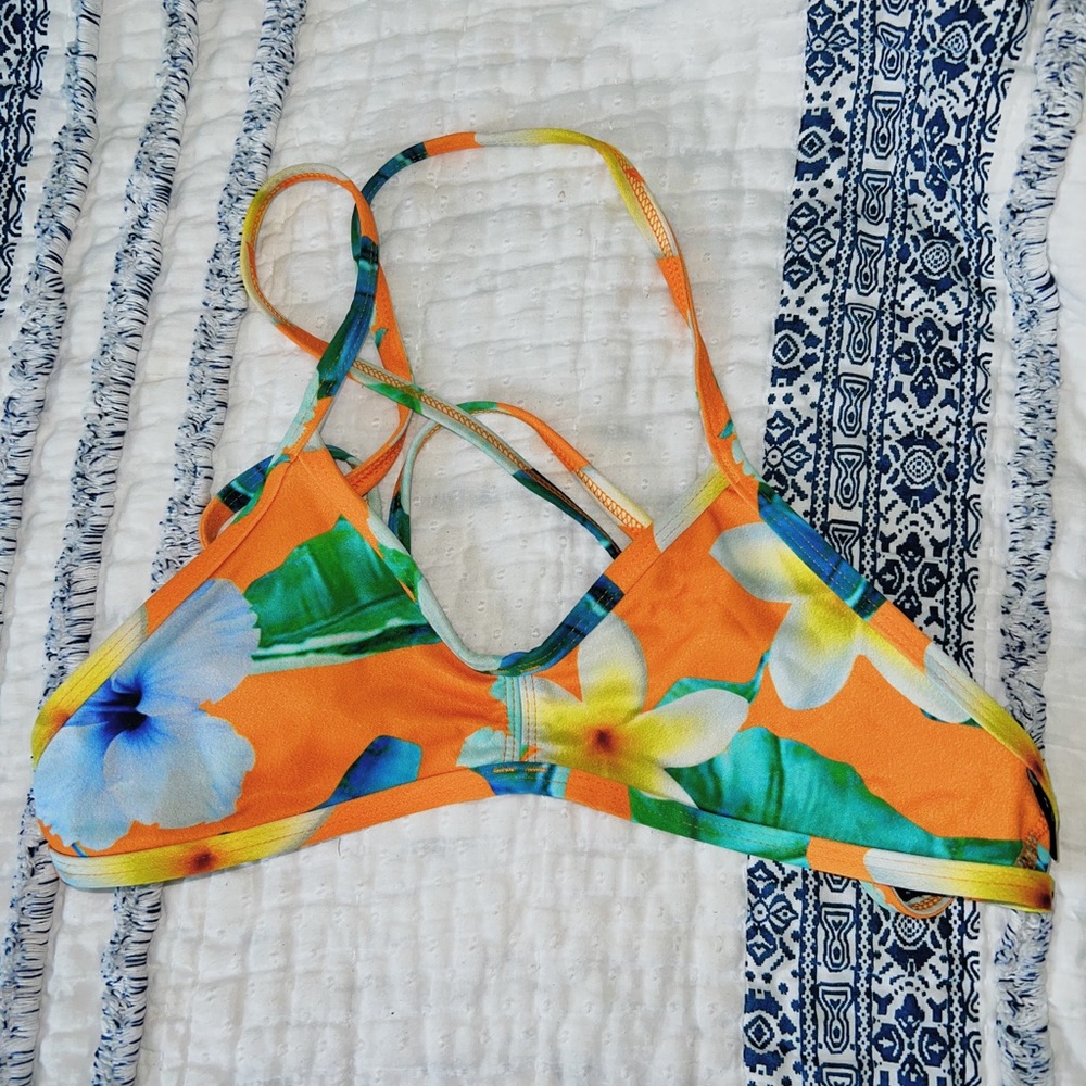 Jolyn Tropical Floral Bikini Top